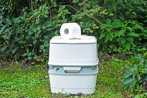 Best Luxury portable toilet rental  in West Branch, MI